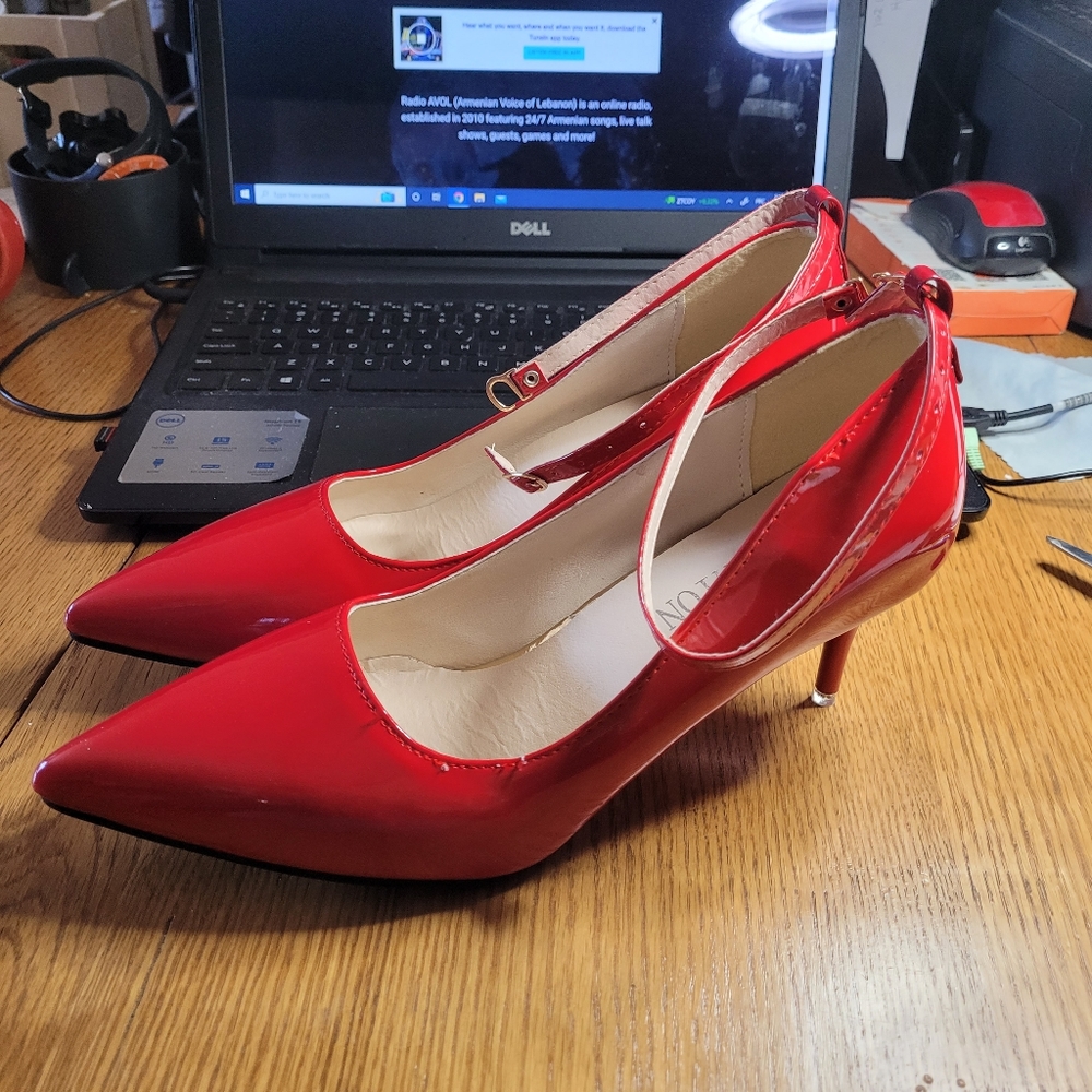 Ladies shoes